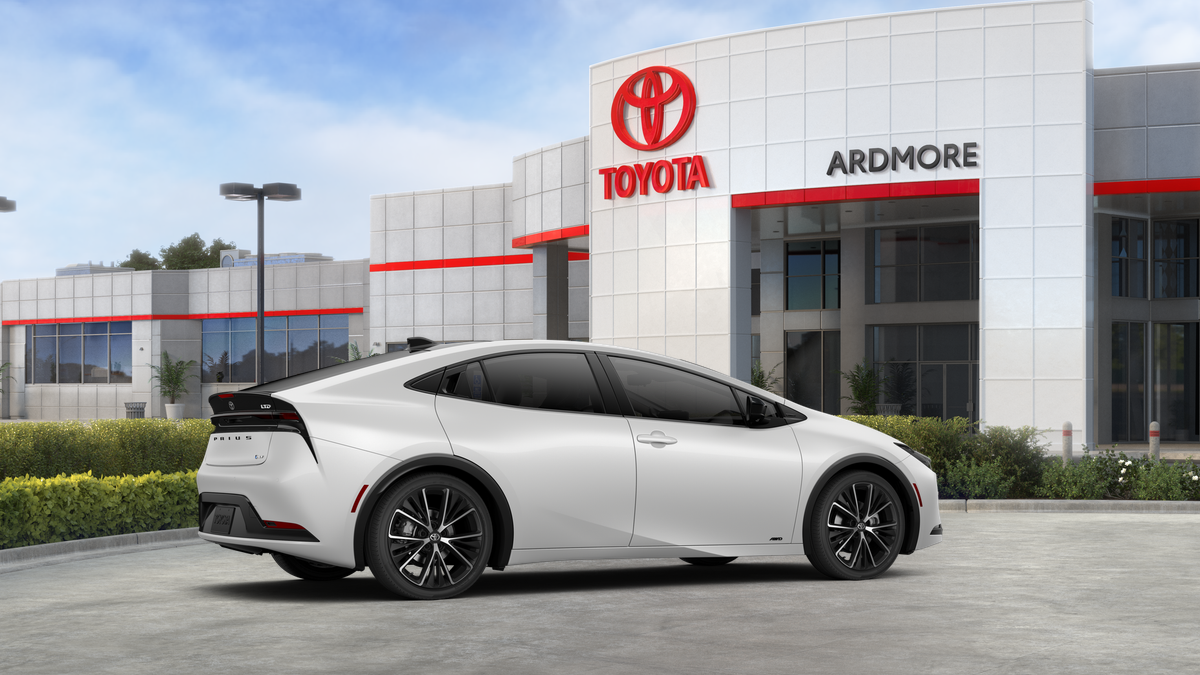 2027 Toyota Prius Limited AWD