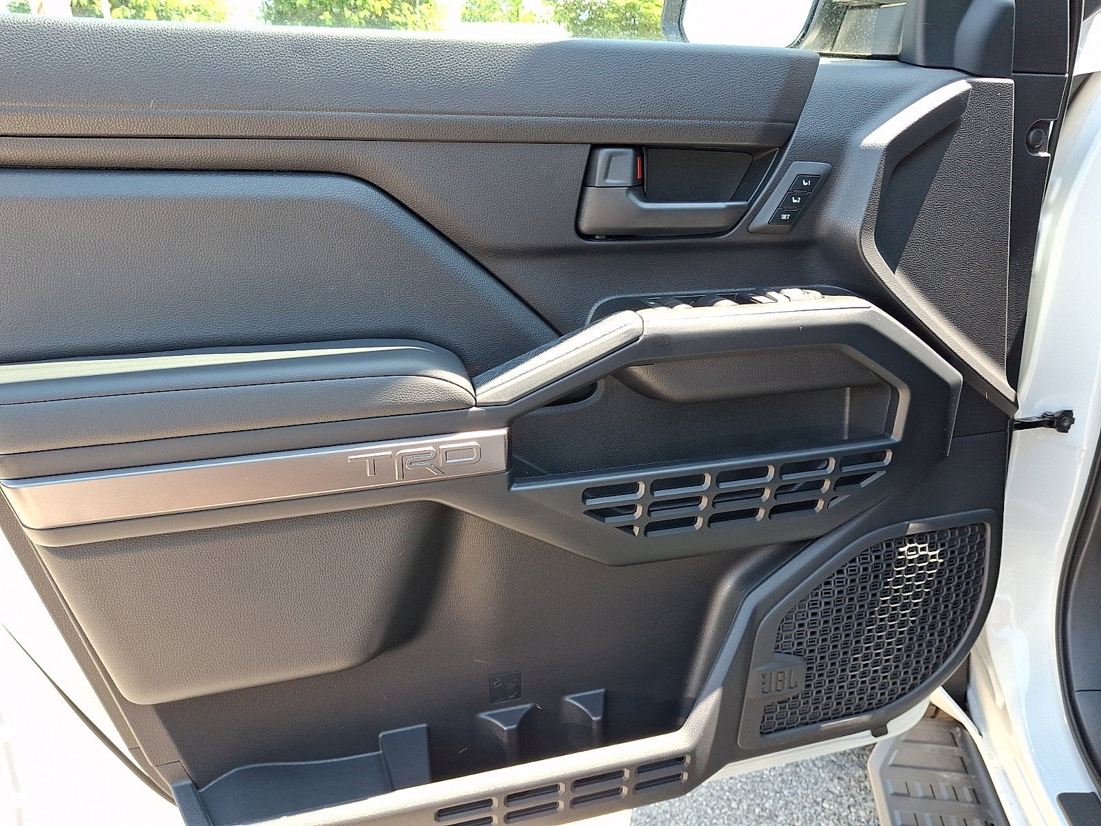 2026 Toyota 4Runner i-FORCE MAX TRD Off-Road Premium i-FORCE MAX
