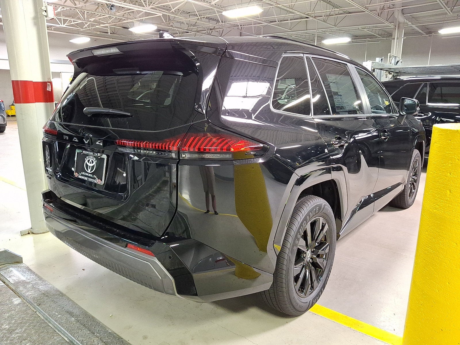 2026 Toyota RAV4 Plug-in Hybrid SE