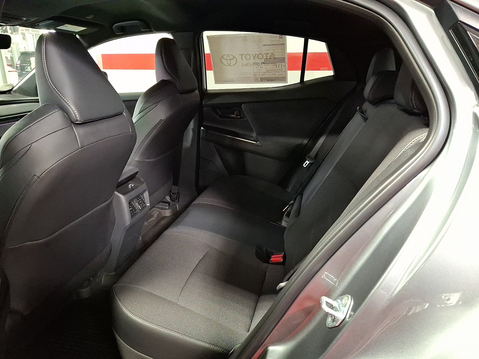 2026 Toyota C-HR SE