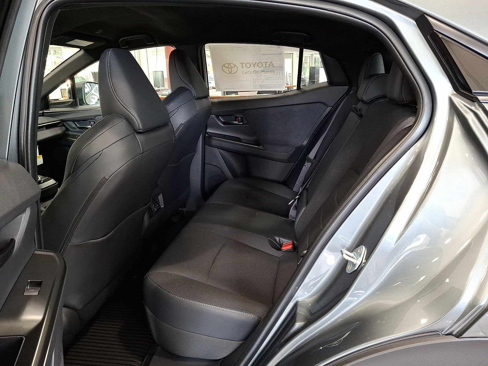 2026 Toyota C-HR SE