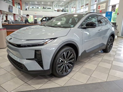 2026 Toyota C-HR XSE