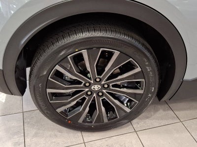 2026 Toyota C-HR XSE