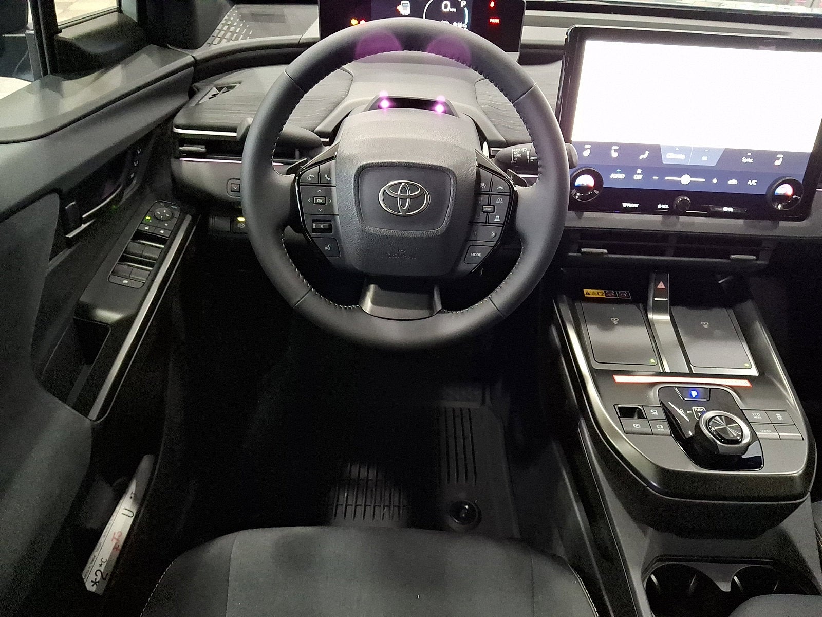 2026 Toyota C-HR XSE