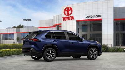 2025 Toyota RAV4 Plug-in Hybrid SE