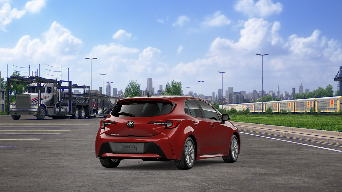 2026 Toyota Corolla Hatchback SE