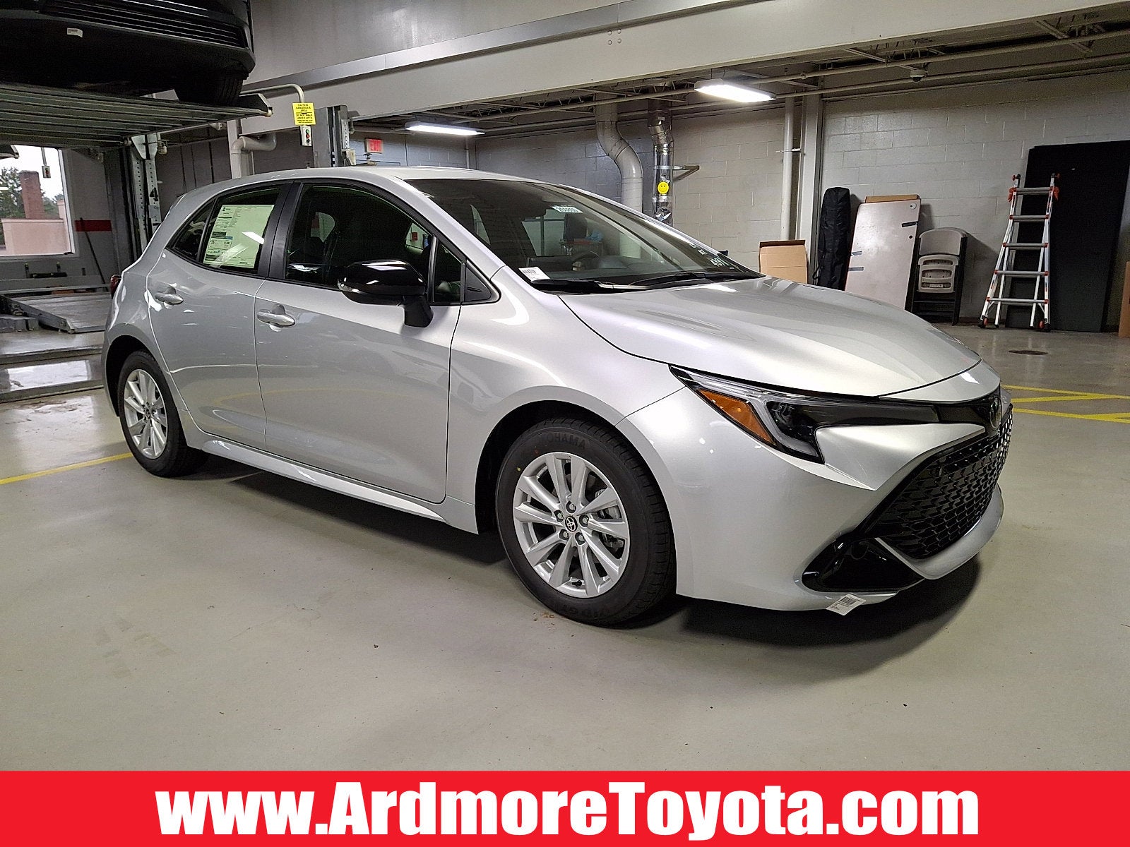 2026 Toyota Corolla Hatchback SE