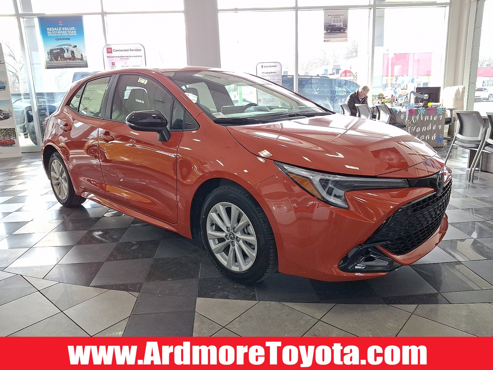 2026 Toyota Corolla Hatchback SE