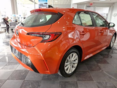 2026 Toyota Corolla Hatchback SE
