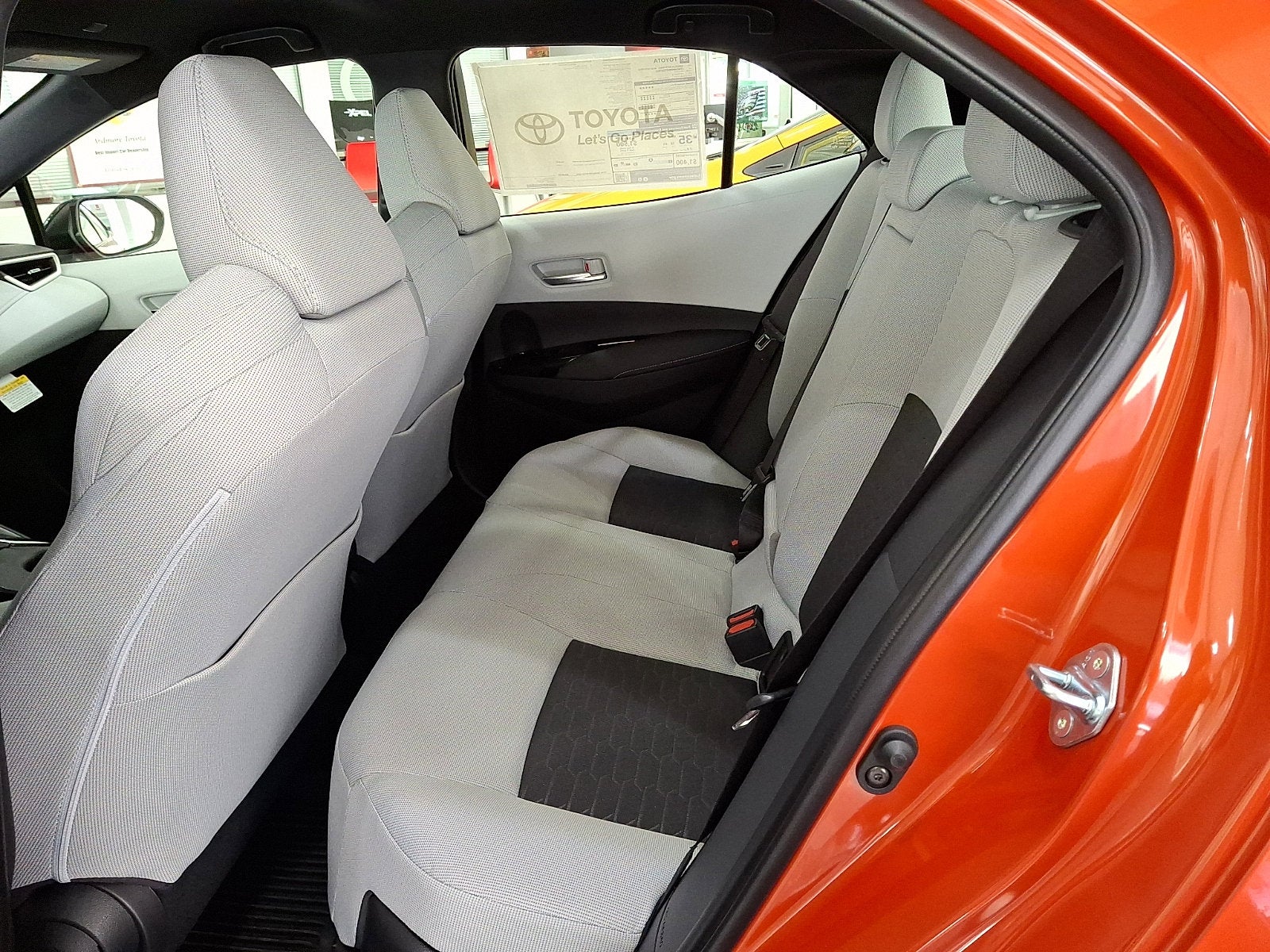 2026 Toyota Corolla Hatchback SE