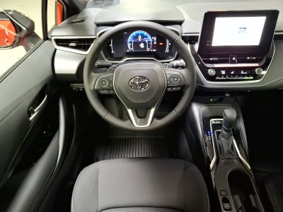 2027 Toyota Corolla Hatchback SE